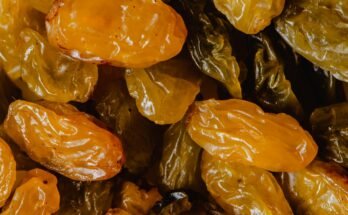 The Importance of Raisins: A Nutritional Powerhouse