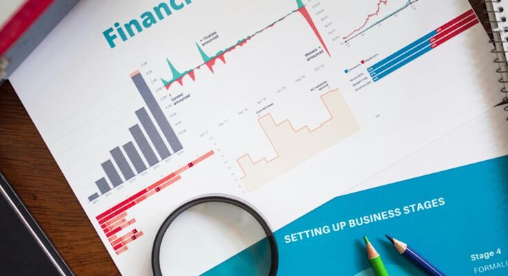 How the Gig Economy is Reshaping Traditional Businesses